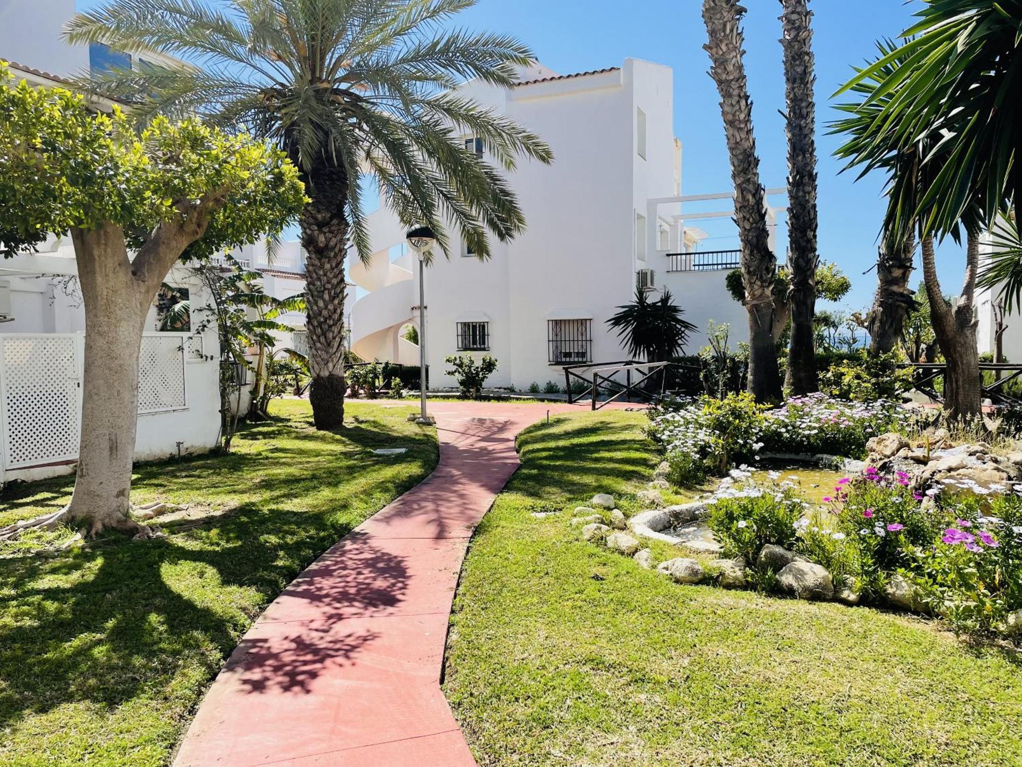 Apartamento Laguna Beach At Home Torrox Dış mekan fotoğraf