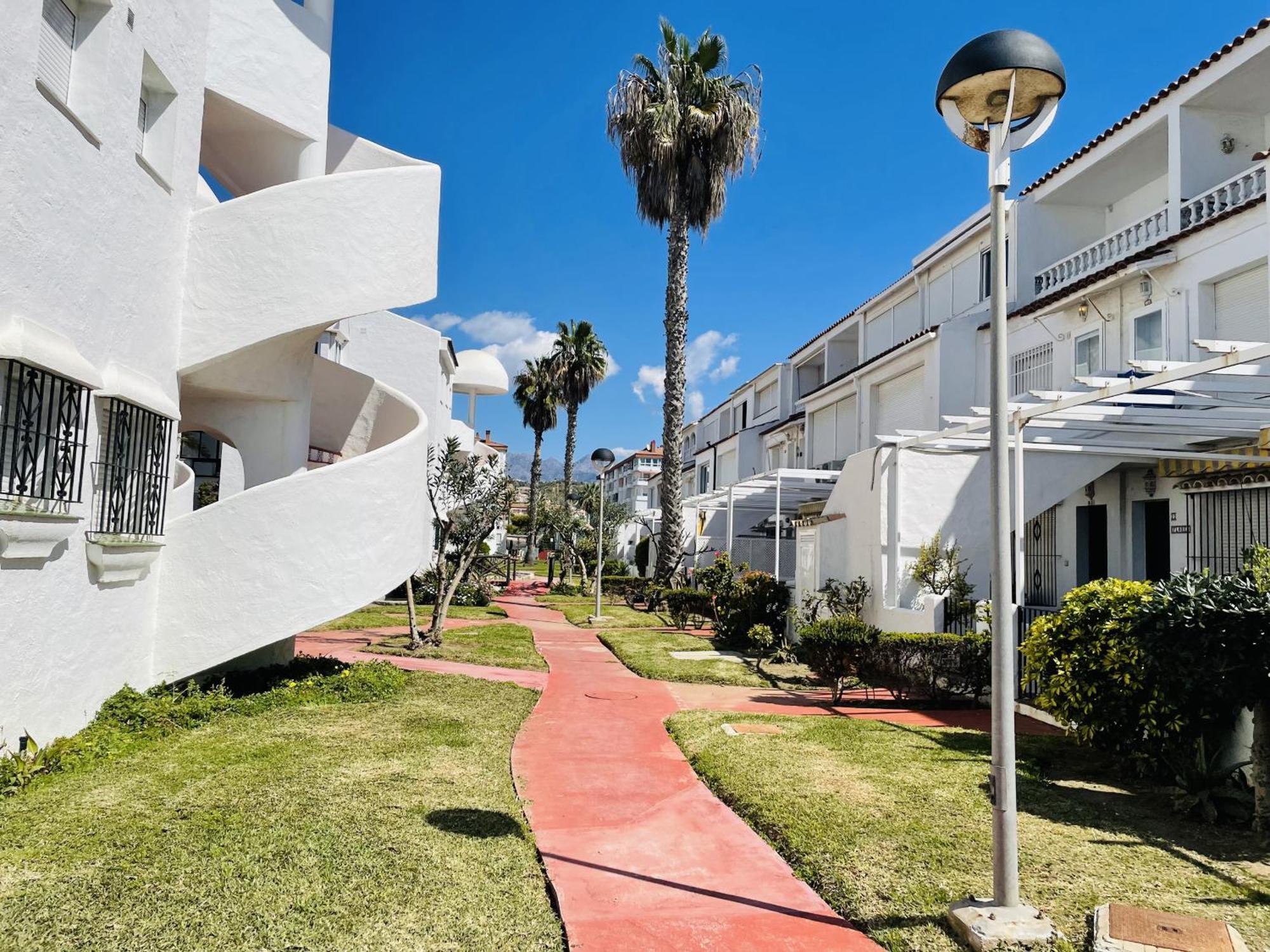 Apartamento Laguna Beach At Home Torrox Dış mekan fotoğraf