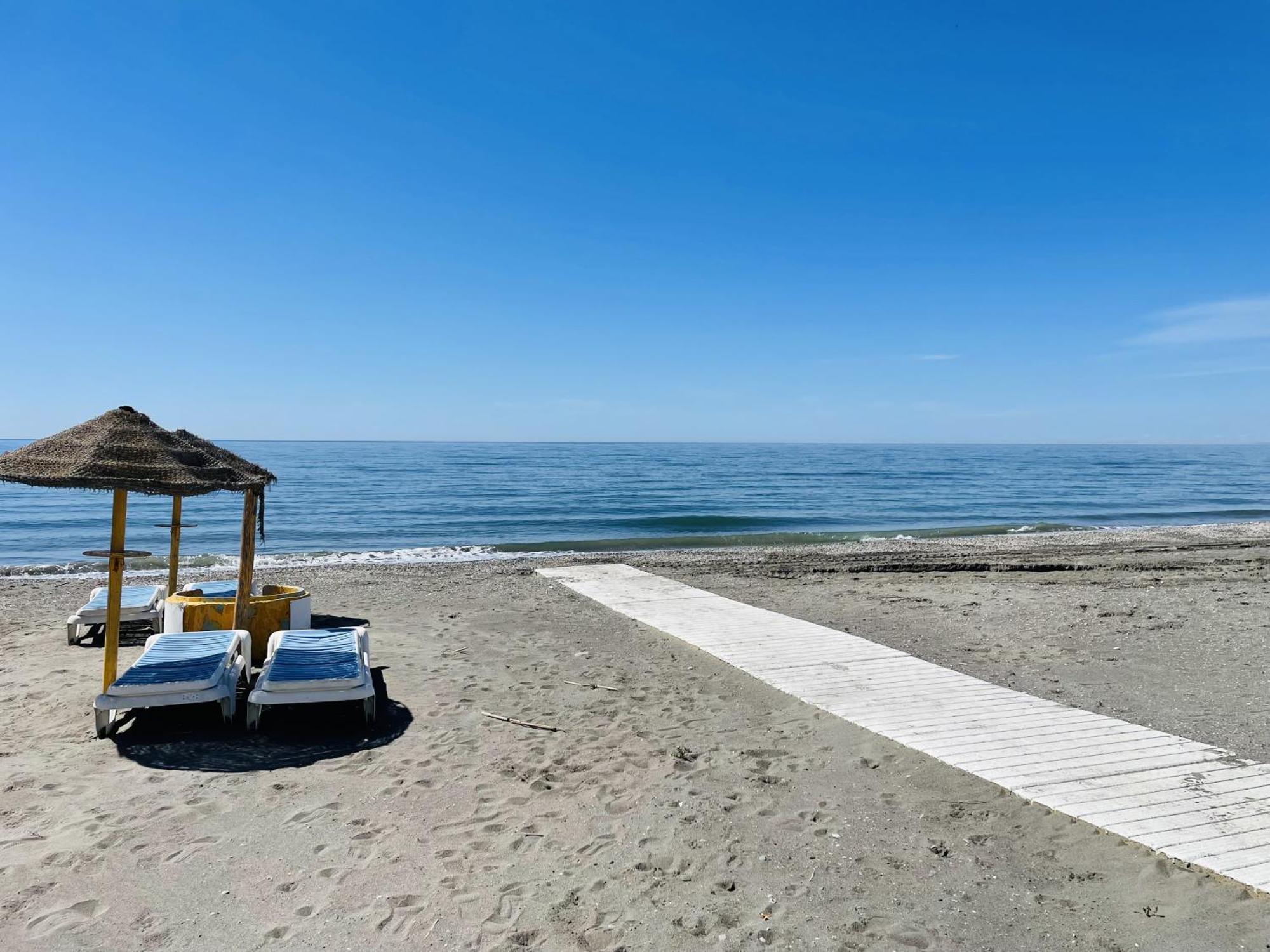 Apartamento Laguna Beach At Home Torrox Dış mekan fotoğraf